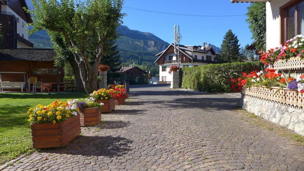 Hotel Bellaria - Кортіна-д'Ампеццо Екстер'єр фото